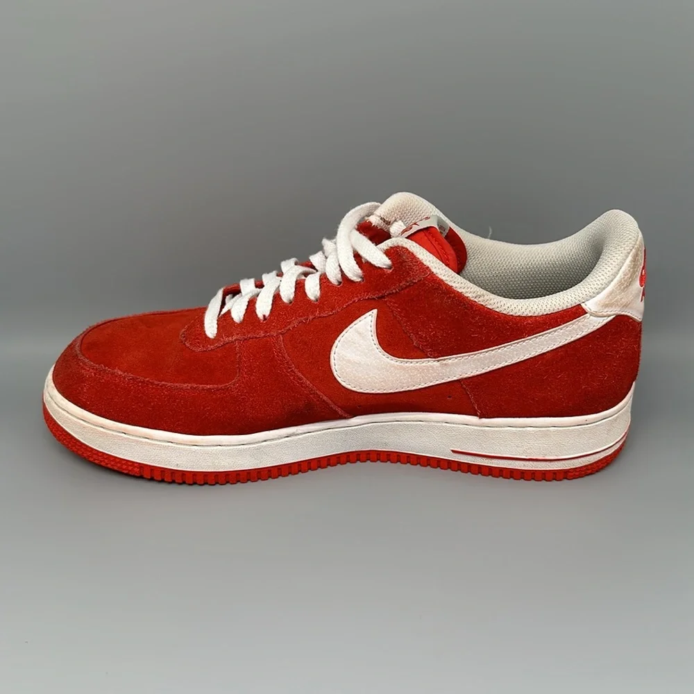 Nike Air Force 1 '07 University Red Suede Shoes Men’s Sz 10.5‎